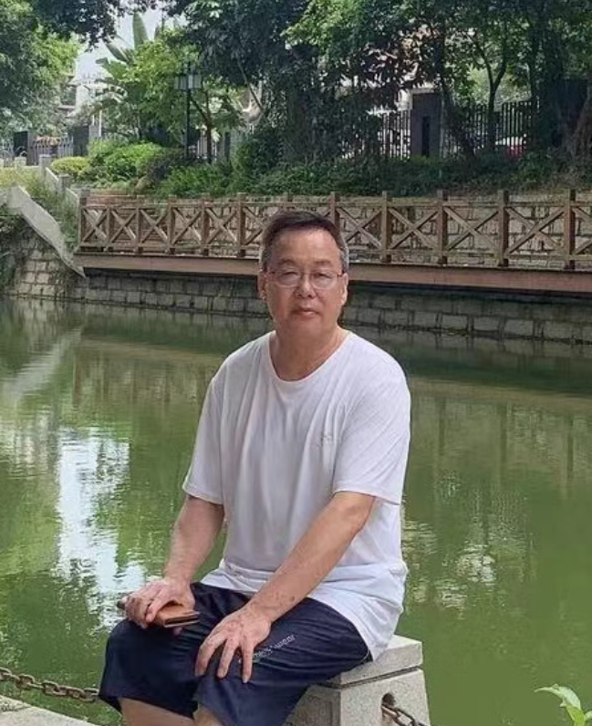 歷史教研組長：徐州華
